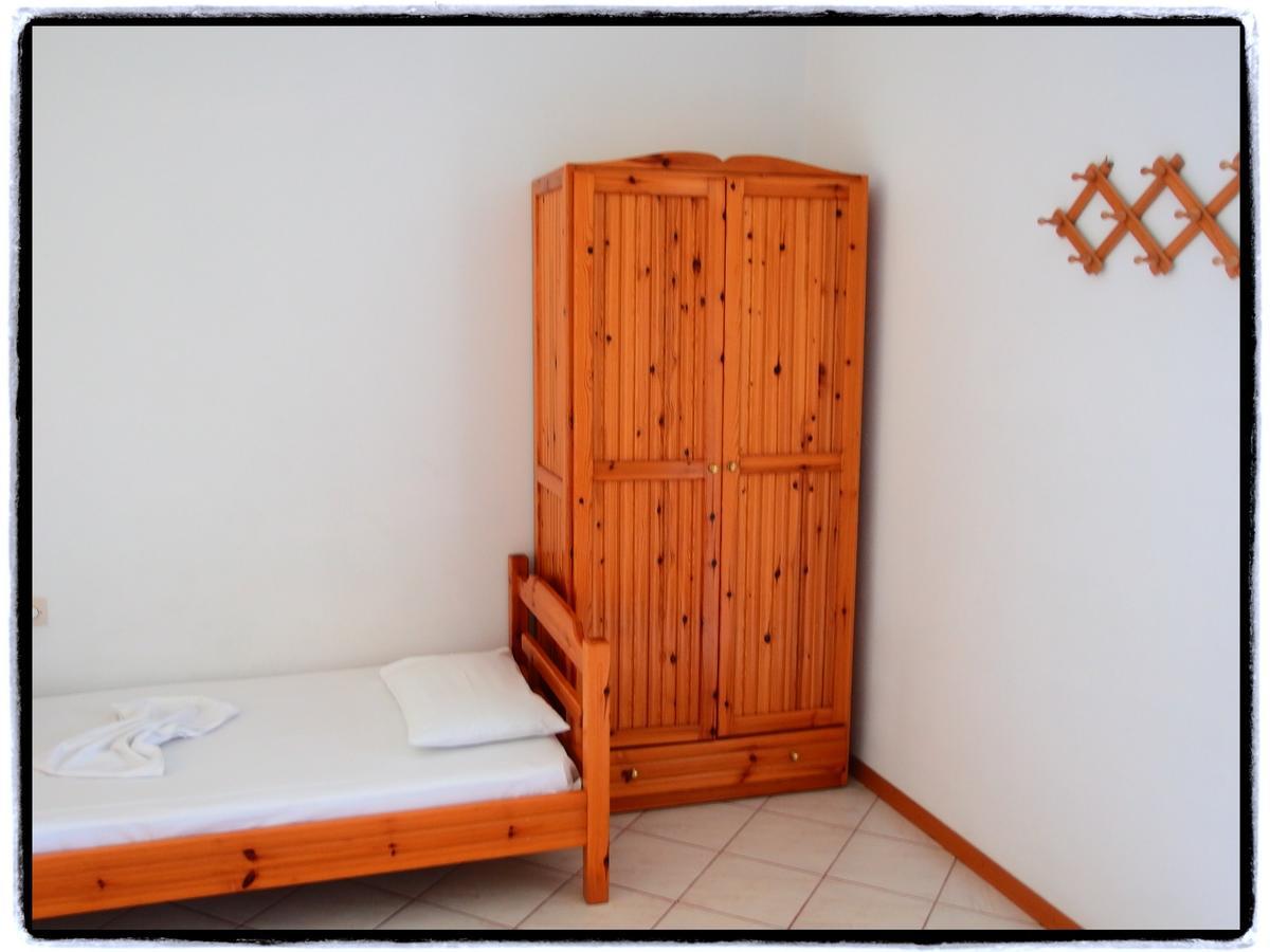 לימנריה Studios Thanasis מראה חיצוני תמונה